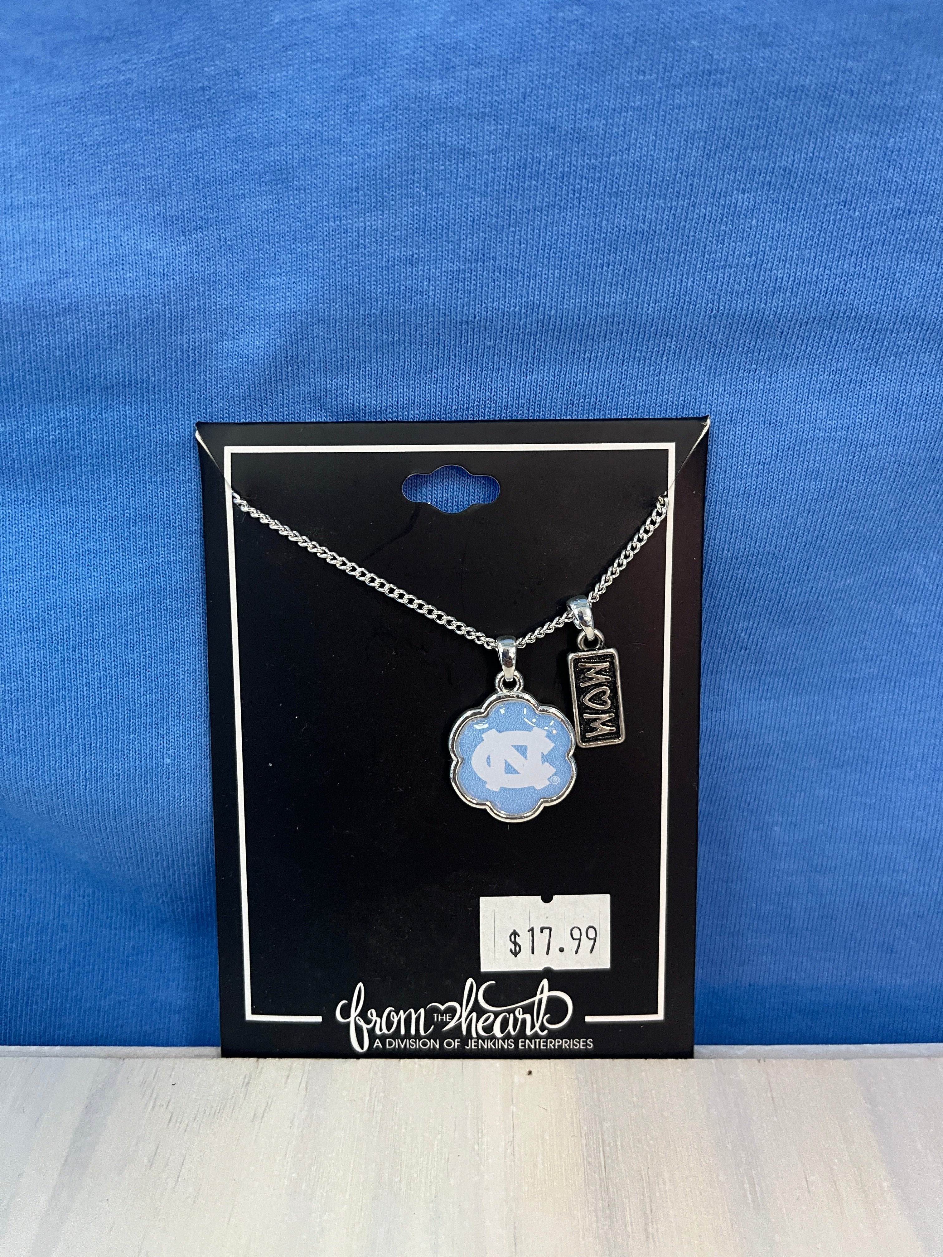 UNC Mom Necklace