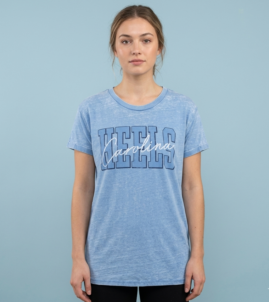 Women's Bold Heels Cursive Carolina T-shirt